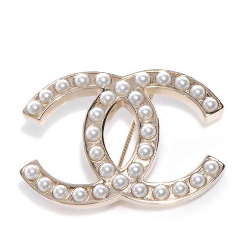 chanel pins brooches faux